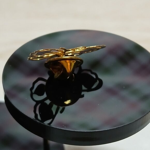 Vintage Gold Tone Metal Butterfly Brooch Pin Costume Jewelry #12W - Picture 7 of 8